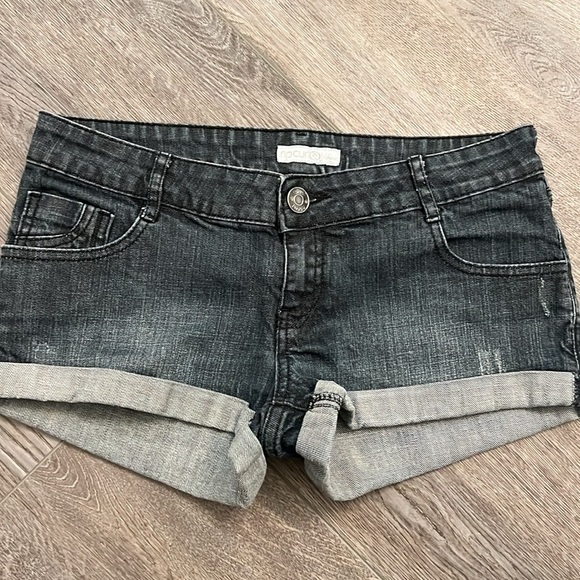 Rip Curl Jean shorts - Picture 1 of 4